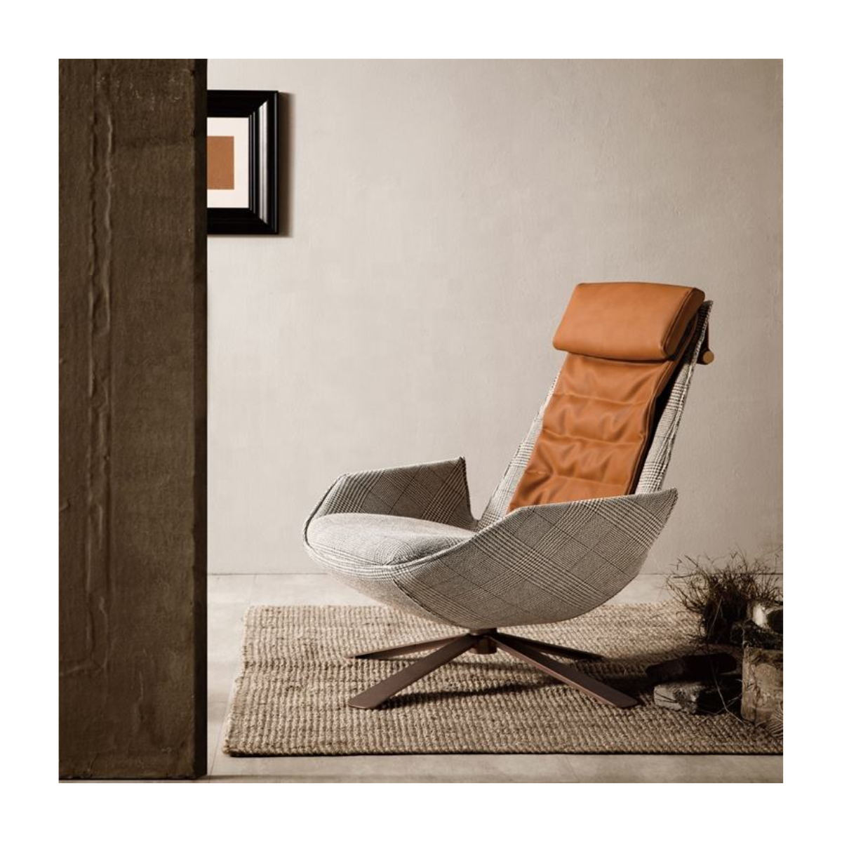 Saddle Wing Lounge Chair